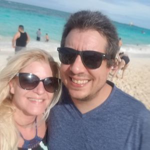 Meet your Posher, Robin